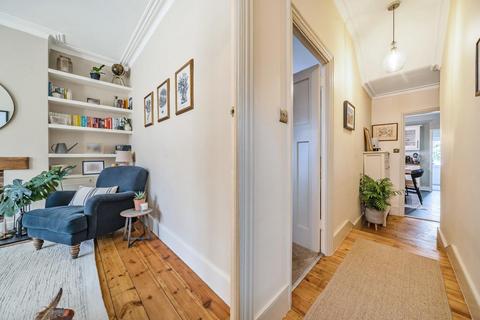 39 Boundary Road, London, SW19 2AW