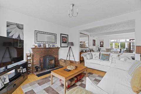 60 Ashurst Road, West Moors, Ferndown, BH22 0LS
