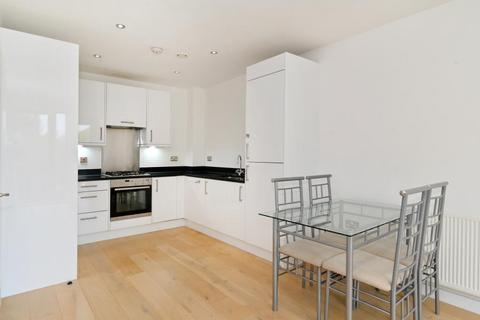 1 bedroom apartment for sale, Earl Attlee Court Wharf Lane Limehouse