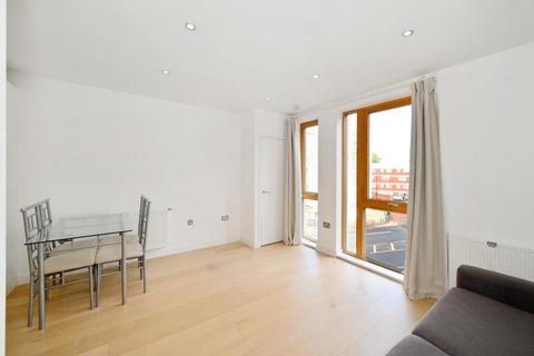 1 bedroom apartment for sale, Earl Attlee Court Wharf Lane Limehouse