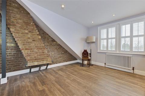 4 bedroom semi-detached house for sale - Hare Lane, Claygate, Esher, Surrey, KT10