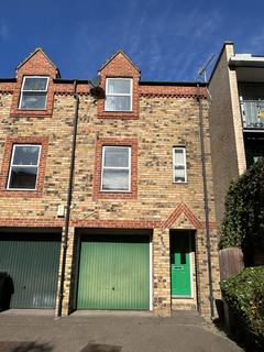 2 bedroom terraced house to rent - Covell Ct,  Deptford, SE8