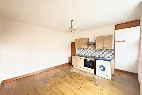 undefined, Cobden Grove, Leeds, West Yorkshire, LS12