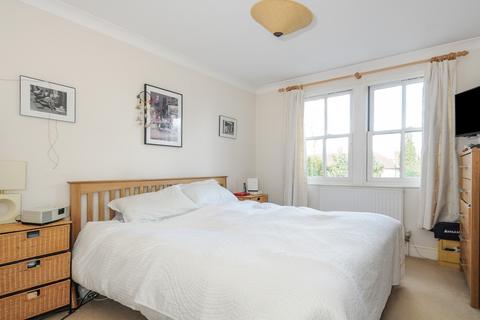 undefined, Pine Grove, Weybridge, KT13