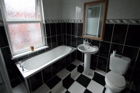 6 bedroom house to rent, Brudenell Road, Leeds