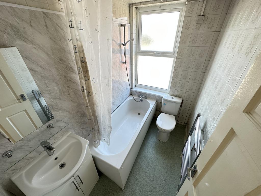 Apartment in Manchester, Greater Manchester - View 4