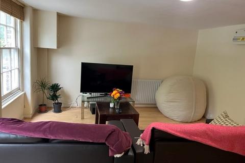 1 bedroom apartment to rent, Mile End Road, London, E1