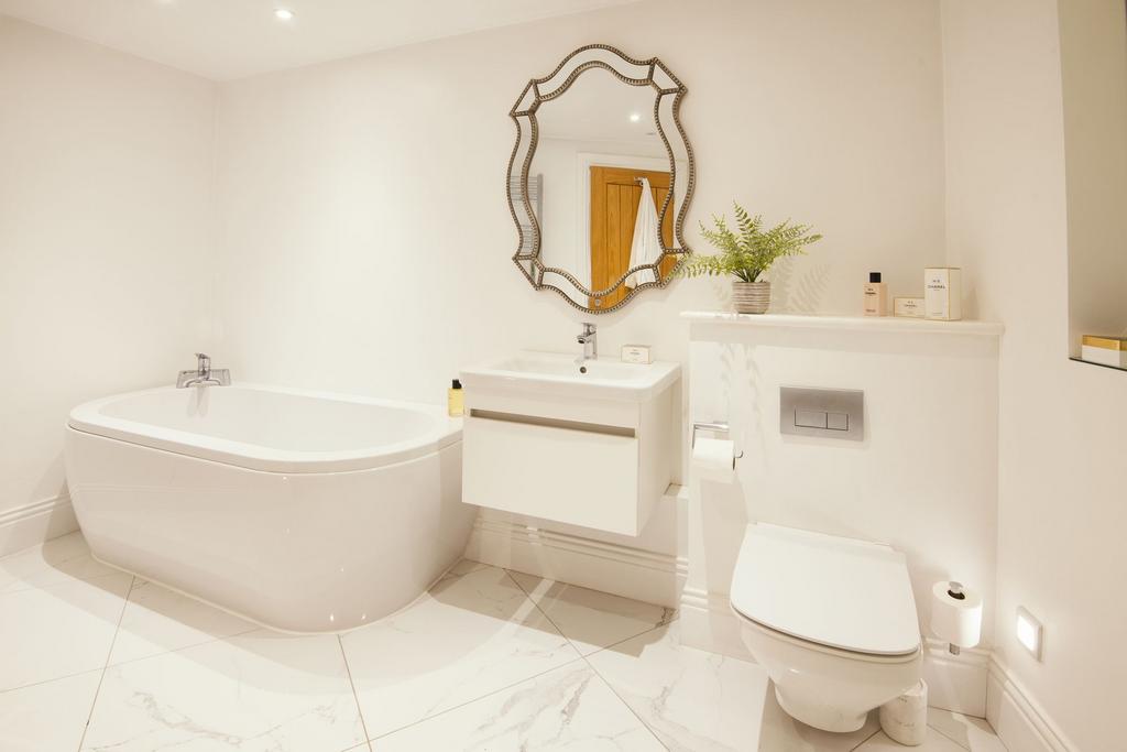 Bidders House Bedroom 1 ensuite