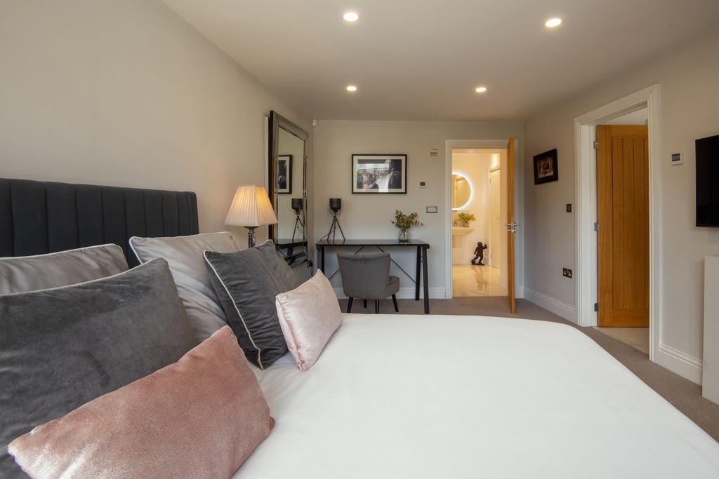Bidders House Bedroom 2