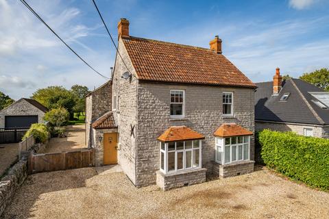 Woodlands Barton Road, Keinton Mandeville, Somerton, TA11 6EA
