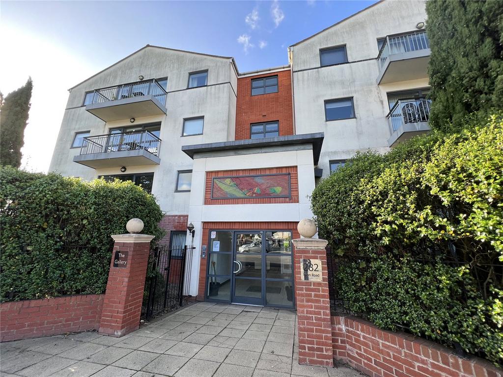 Penn Road, Wolverhampton, West Midlands, WV4 2 bed apartment £895 pcm (£207 pw)