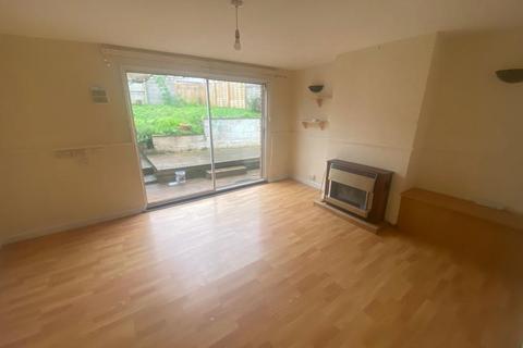 30 Temple Crescent, Tiverton, EX16 4AY