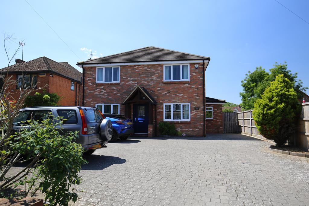 Plantation Road, Leighton Buzzard LU7 4 bed detached house for sale £
