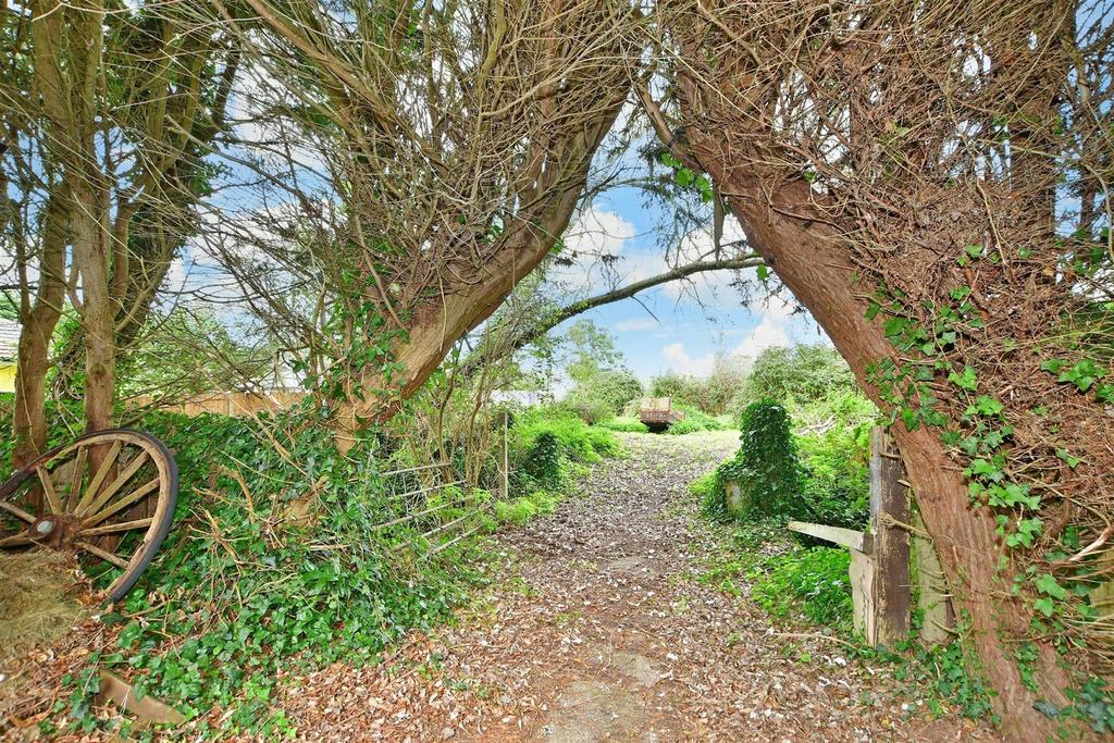 External Lifestyle Photograph