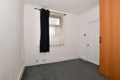 79 Springhead Road, Northfleet, Gravesend, DA11 9QZ