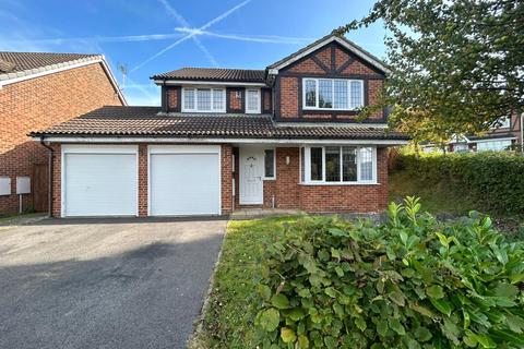 4 bedroom detached house to rent, Shakespeare Way, Warfield, Bracknell, Berkshire, RG42