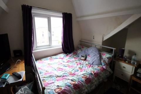 5 bedroom house to rent, Manor Terrace, Leeds