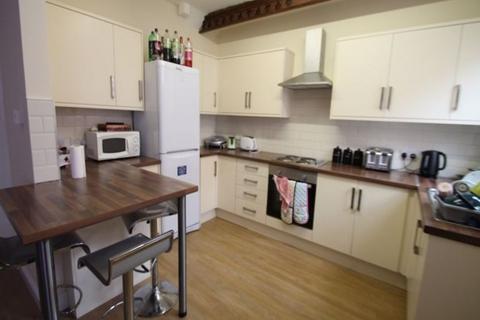 5 bedroom house to rent, Manor Terrace, Leeds