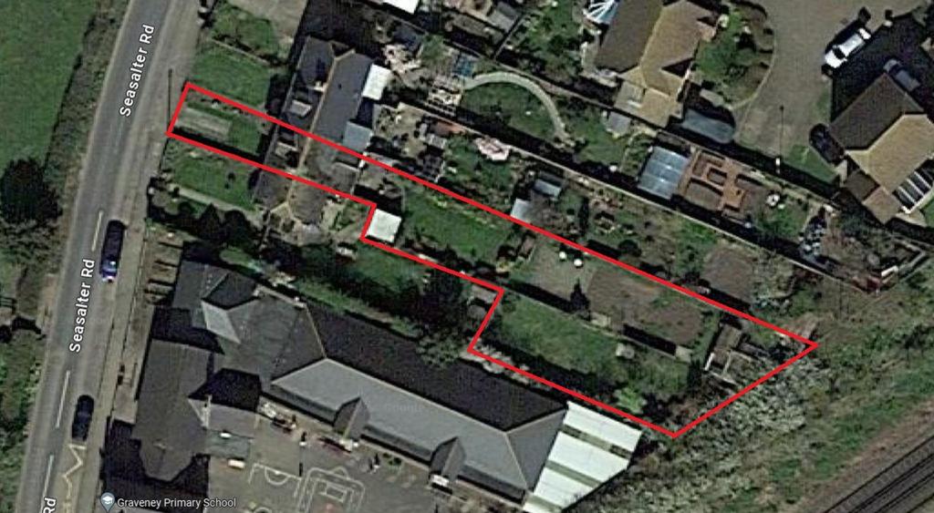 Seasalter Road, Graveney, ME13 3 bed terraced house for sale £300,000