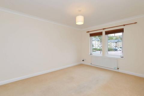 12 Bellerophon Drive, Penicuik, EH26 8NU