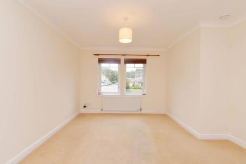 12 Bellerophon Drive, Penicuik, EH26 8NU