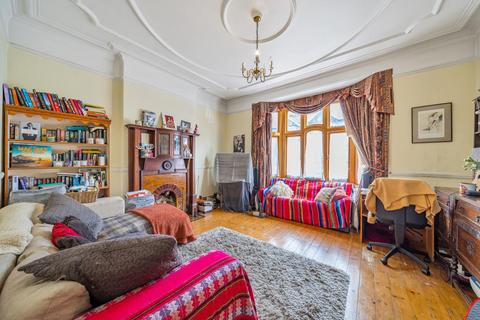 1 bedroom flat for sale, Fernwood Avenue, Streatham