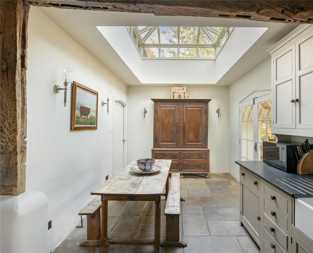 Breakfast Room