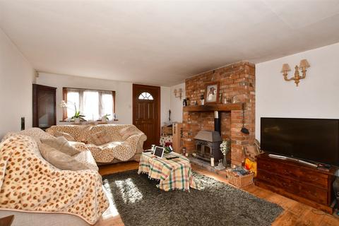 2 bedroom cottage for sale - Toot Hill Road, Ongar, Essex
