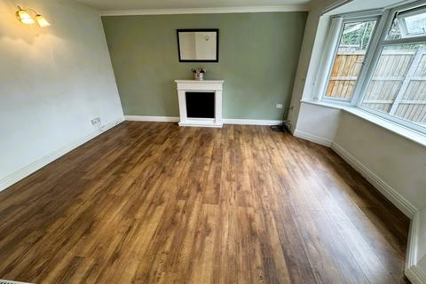 undefined, Newlands Close, Willenhall