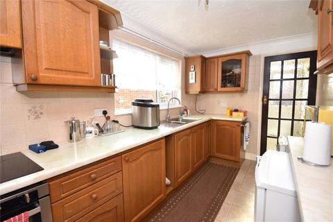 3 bedroom terraced house for sale - Barnard Road, Chelmsford, Essex, CM2