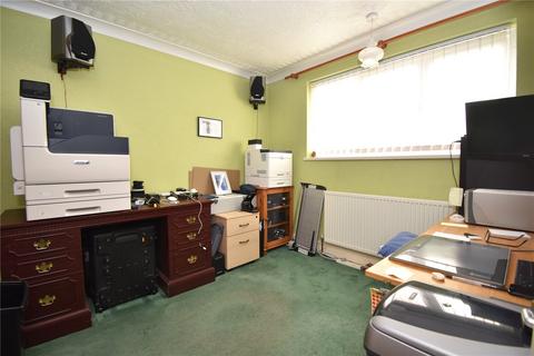 3 bedroom terraced house for sale - Barnard Road, Chelmsford, Essex, CM2