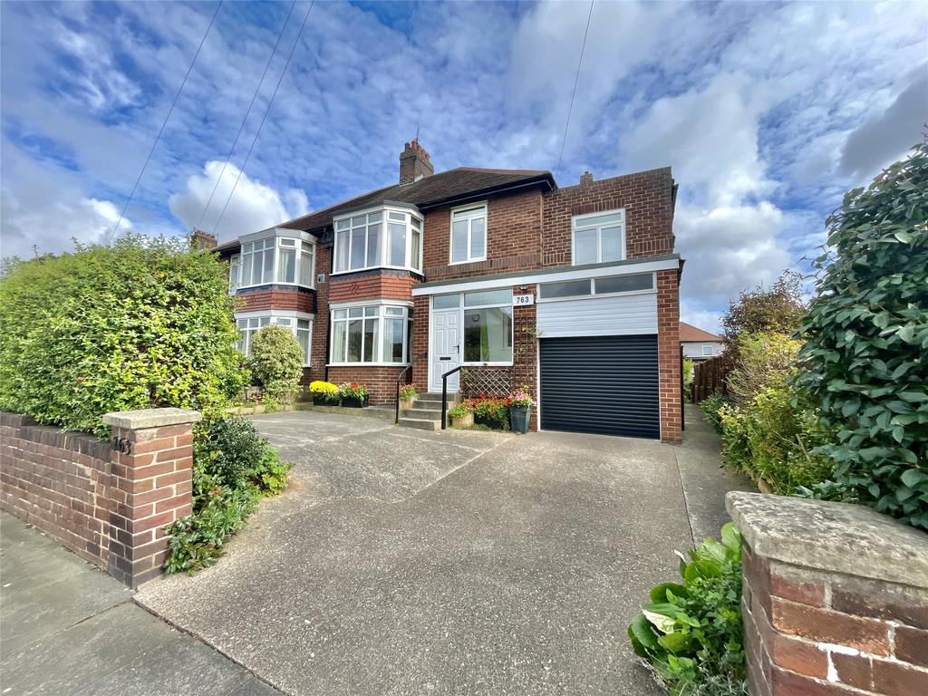 Durham Road, Low Fell, NE9 5 bed semidetached house £395,000