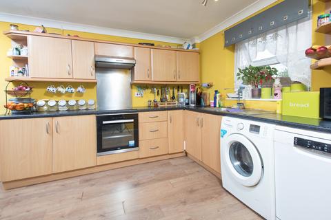 30 Deveron Walk, Corby, NN17 2JX