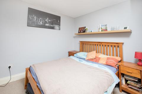 30 Deveron Walk, Corby, NN17 2JX