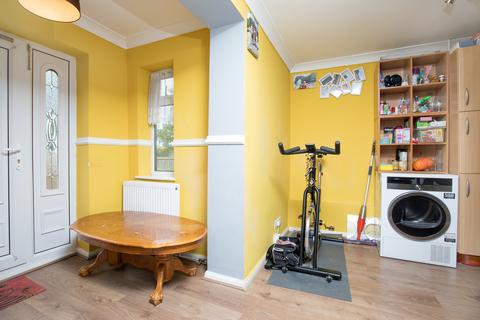 30 Deveron Walk, Corby, NN17 2JX