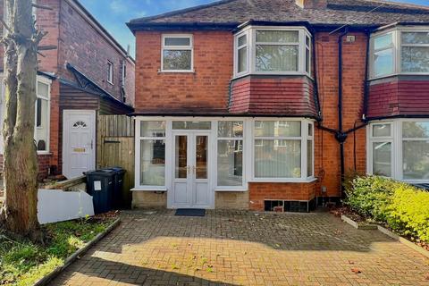 3 bedroom semi-detached house to rent, Bleak Hill Road, Birmingham B23