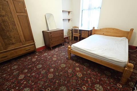 5 bedroom house to rent, Norwood Terrace, Leeds