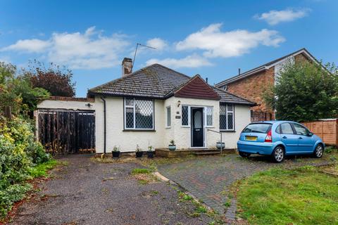 2 bedroom detached house for sale, Copthall Lane, Chalfont St. Peter, Gerrards Cross, SL9