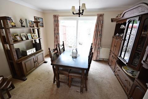 23 Greenhayes, Broadstone, BH18 8LZ