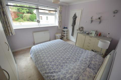 23 Greenhayes, Broadstone, BH18 8LZ