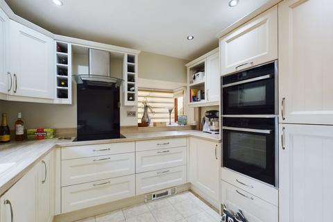 Home Farm Lodge Bakers Lane, Norton, Daventry, NN11 2EL