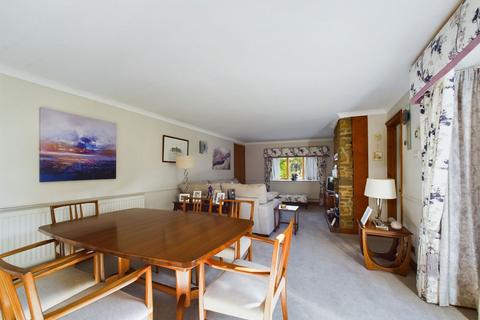 Home Farm Lodge Bakers Lane, Norton, Daventry, NN11 2EL