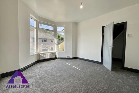 3 bedroom end of terrace house for sale, Richmond Road, Six Bells, Abertillery, NP13 2PF