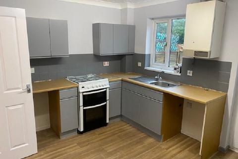 13 Graig Y Darren, Godrergraig, Swansea, SA9 2DW