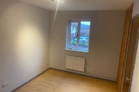 13 Graig Y Darren, Godrergraig, Swansea, SA9 2DW