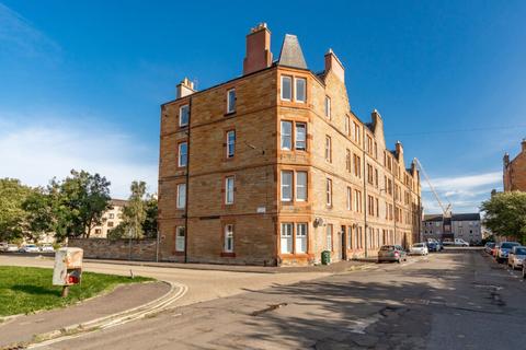 8/6 Balfour Place, Edinburgh, EH6 5DW
