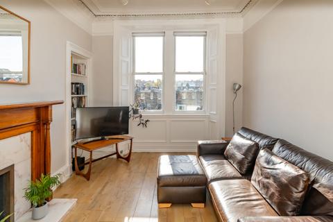 8/6 Balfour Place, Edinburgh, EH6 5DW