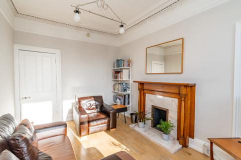 8/6 Balfour Place, Edinburgh, EH6 5DW