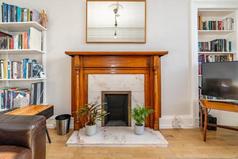 8/6 Balfour Place, Edinburgh, EH6 5DW