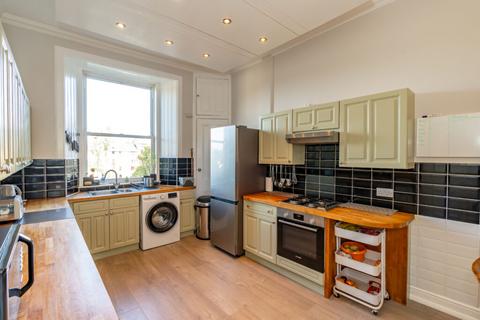 8/6 Balfour Place, Edinburgh, EH6 5DW